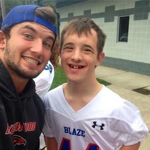 Meet your Posher, Jeb